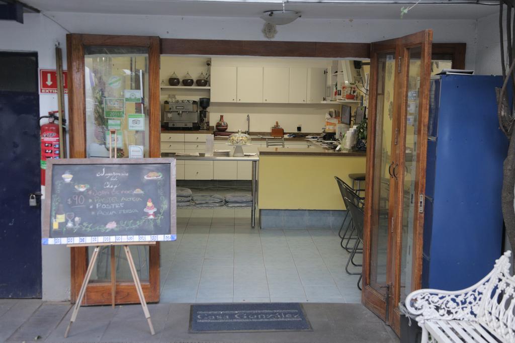 Hotel Casa Gonzalez Мехико Экстерьер фото