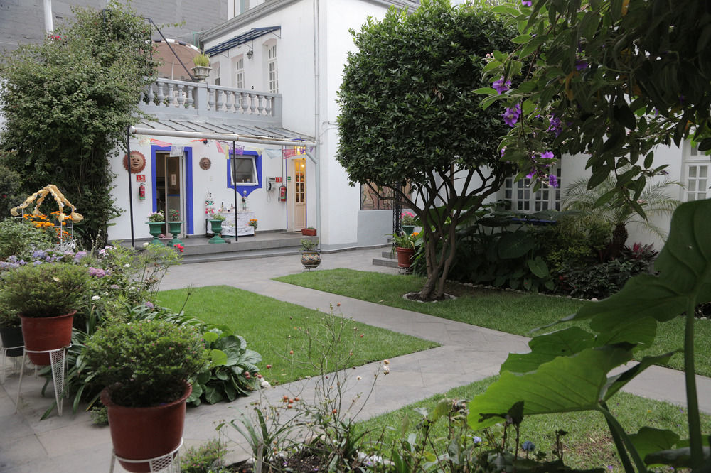 Hotel Casa Gonzalez Мехико Экстерьер фото